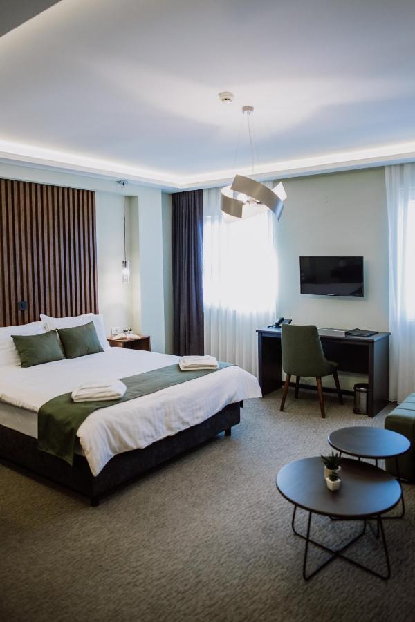 Hotel Kapri بيتولا المظهر الخارجي الصورة