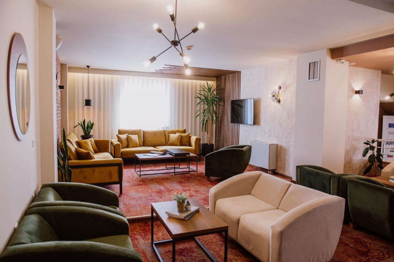 Hotel Kapri بيتولا المظهر الخارجي الصورة